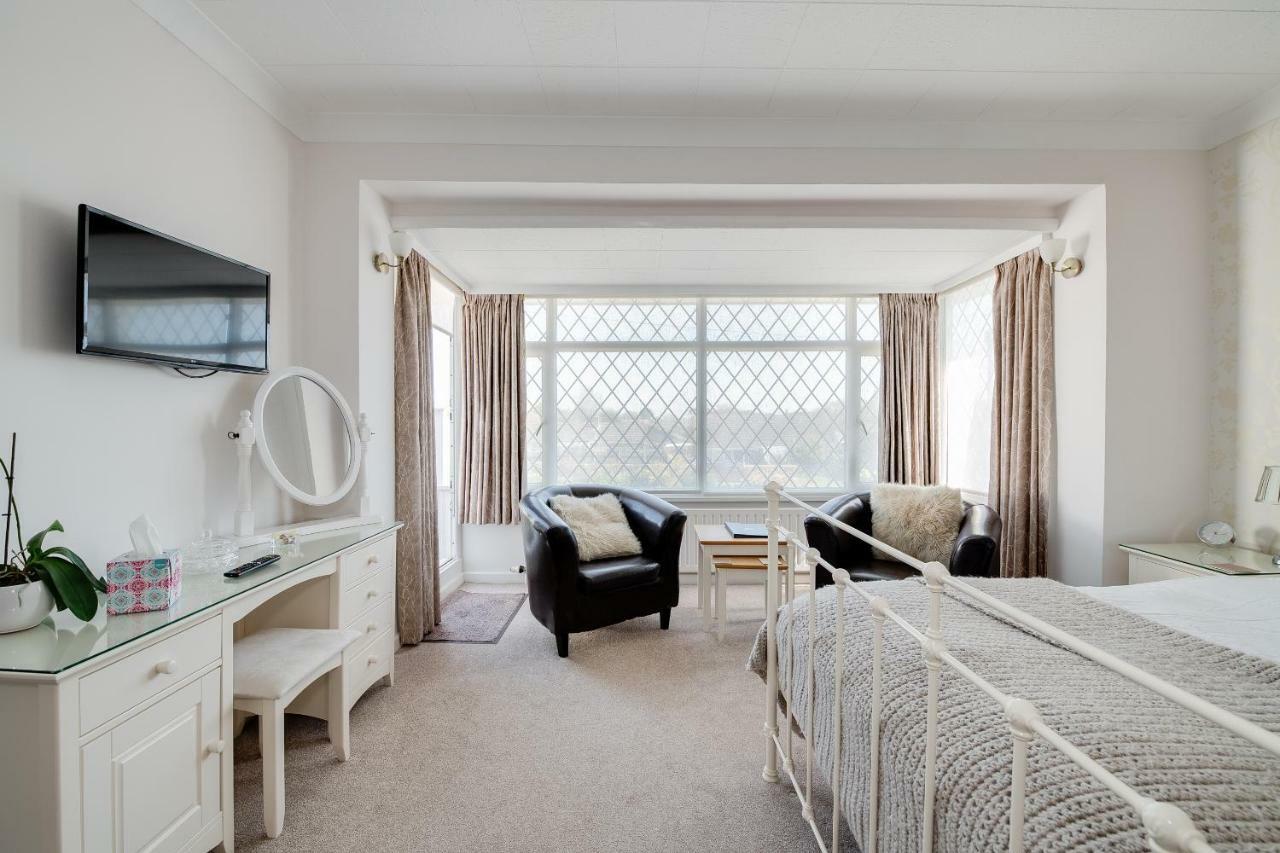 The Coast Yard B & B Chalet Hotel Selsey Esterno foto